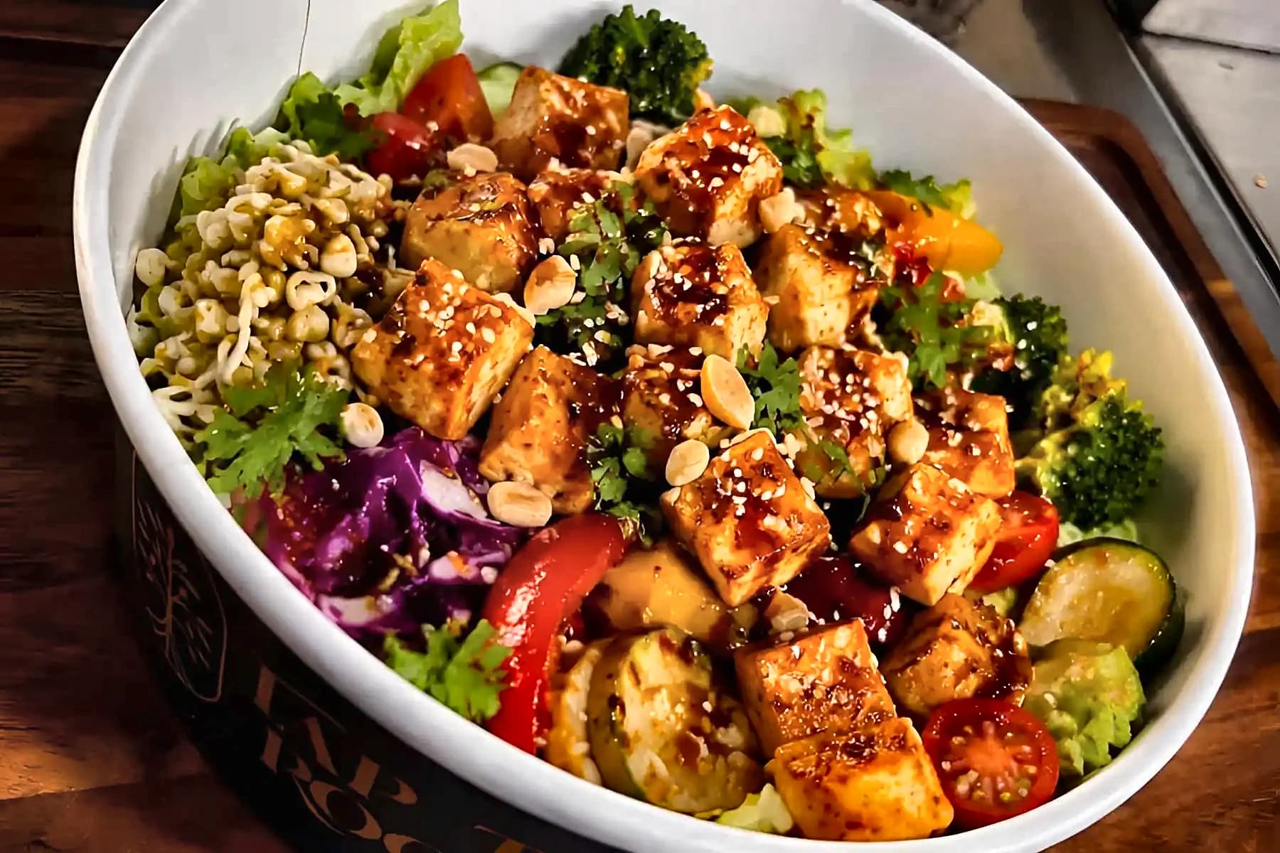 High-Protein Salad Bowl
