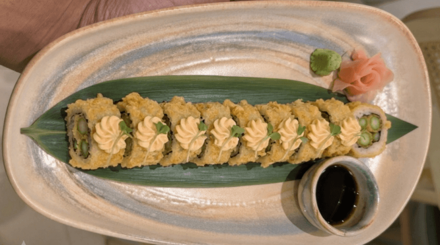 Asparagus Tempura Sushi (Uramaki)